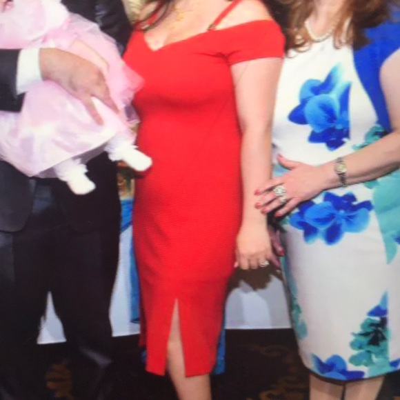 Dress - Picture 4 of 4